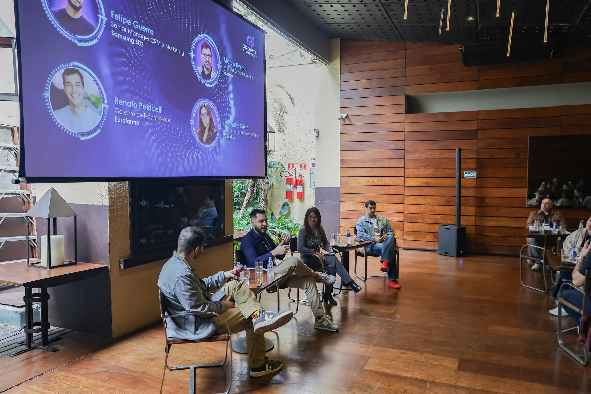 aunica_Growth_Pioneers_Roundtable_IA